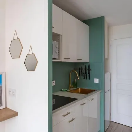 Apartment T2 Cosy Vue - Piscine - Tennis - Cannes