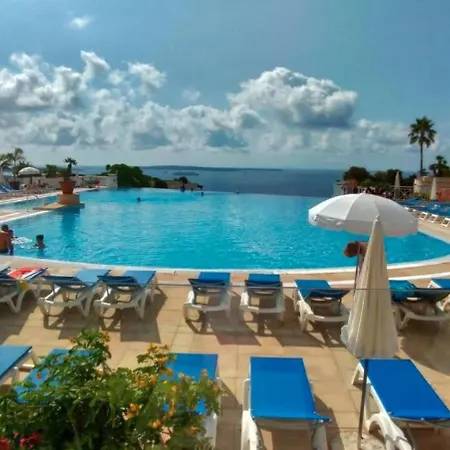 T2 Cosy Vue - Piscine - Tennis - * Cannes