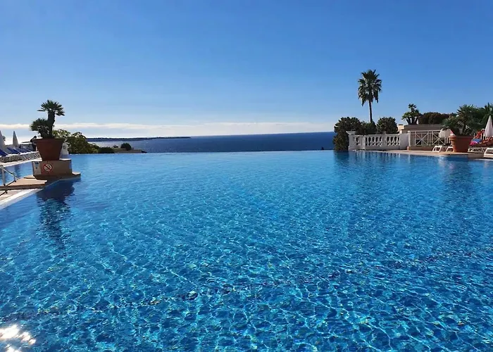 Vue Avec Piscine - Apartmán Cannes